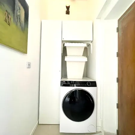 Apartment De Charme Bien Equipe - Matelas De Qualite - Proche De La Gare Et De Versailles *