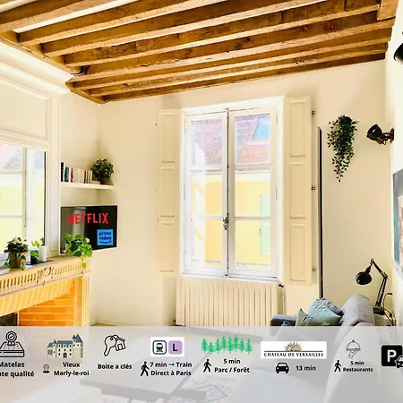 Studio de charme bien equipé - Matelas de qualité - Proche de la gare et de Versailles Appartement Marly-le-Roi